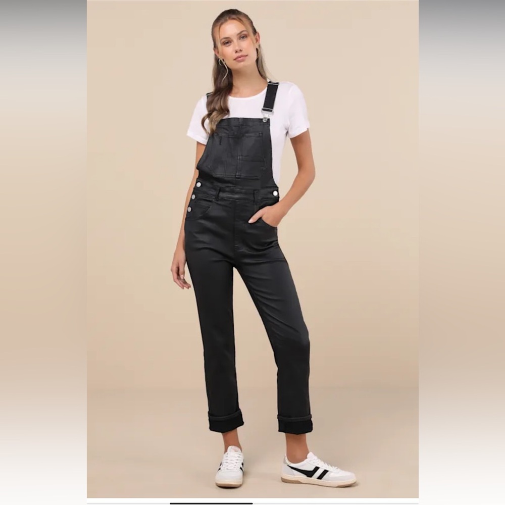DAZE Black Denim Overalls from Lulu’s. Medium. Black coated, silver hardware.